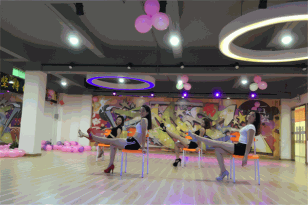 灵动舞蹈培训中心